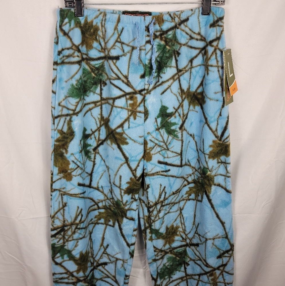 Trail Crest sleepwear pants Size L . NWT